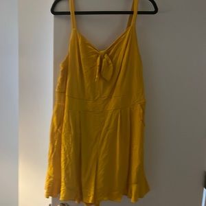 Torrid size 2 romper with pockets